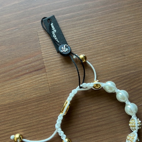 Joseph Nogucci nwt white pearl string bracelet crystal beads adjustable beachy - Picture 3 of 5